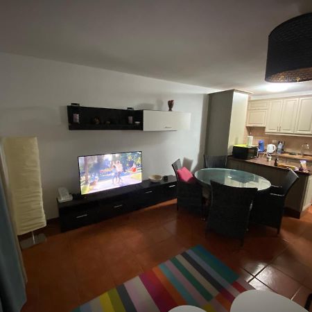 Holiday House Parque Azul Playa La Arena Free Wifi Puerto de Santiago  Luaran gambar