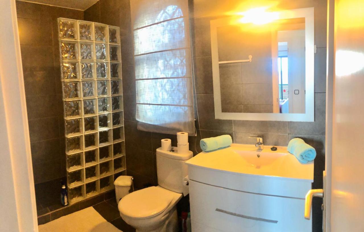 Holiday House Parque Azul Playa La Arena Free Wifi Puerto de Santiago  Luaran gambar