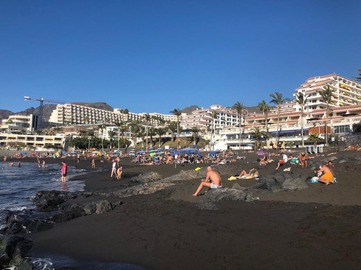 Holiday House Parque Azul Playa La Arena Free Wifi Puerto de Santiago  Luaran gambar