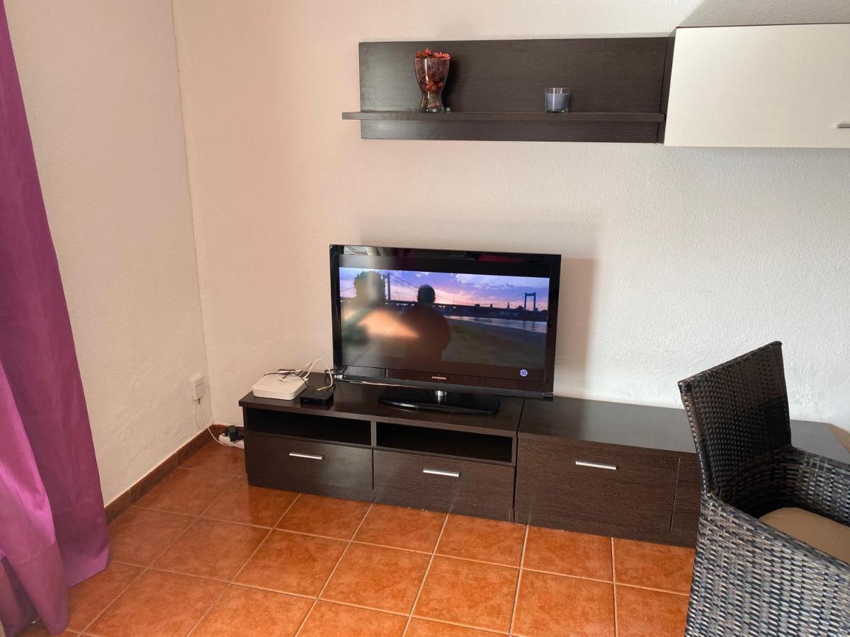 Holiday House Parque Azul Playa La Arena Free Wifi Puerto de Santiago  Luaran gambar