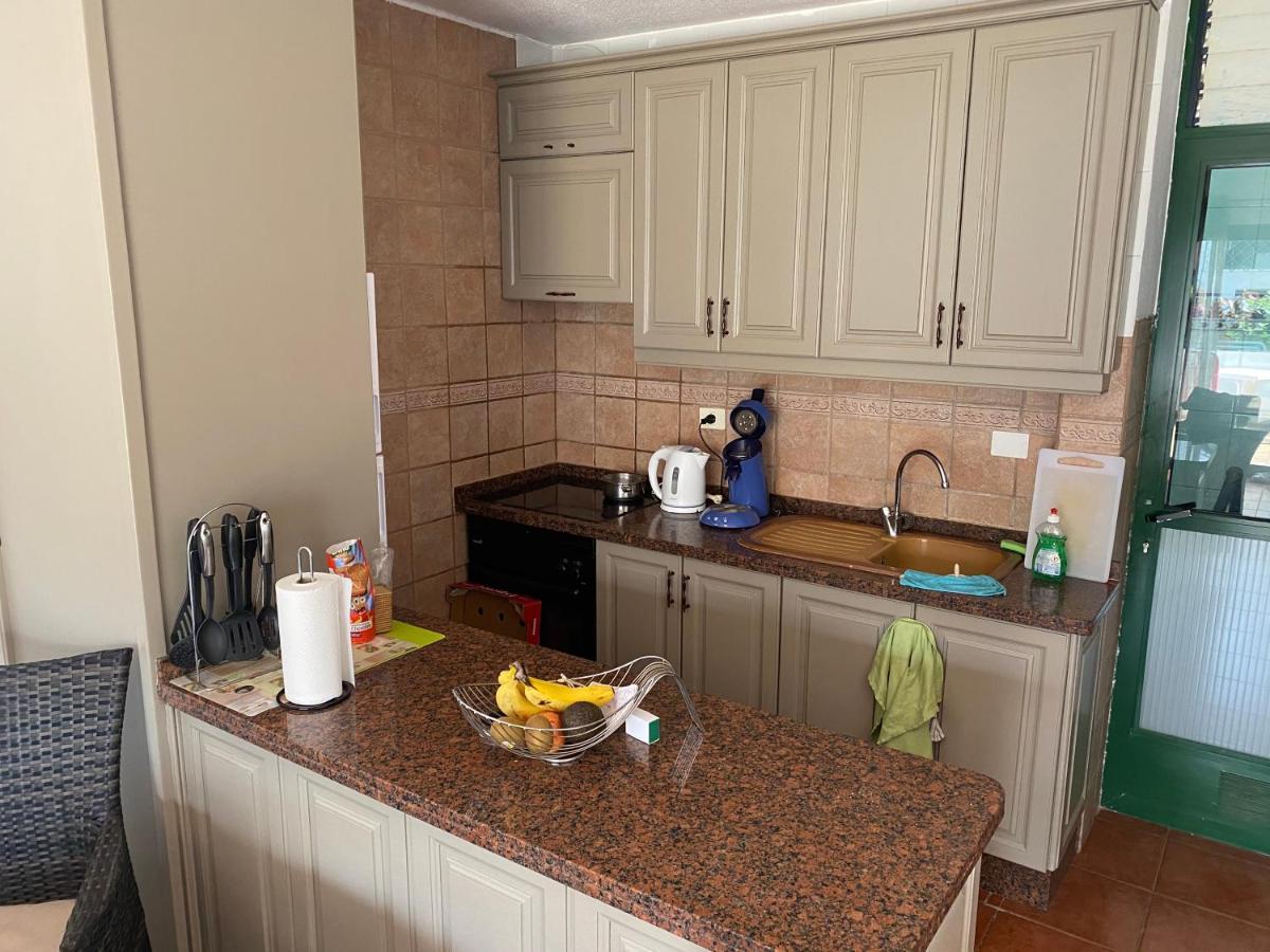 Holiday House Parque Azul Playa La Arena Free Wifi Puerto de Santiago  Luaran gambar